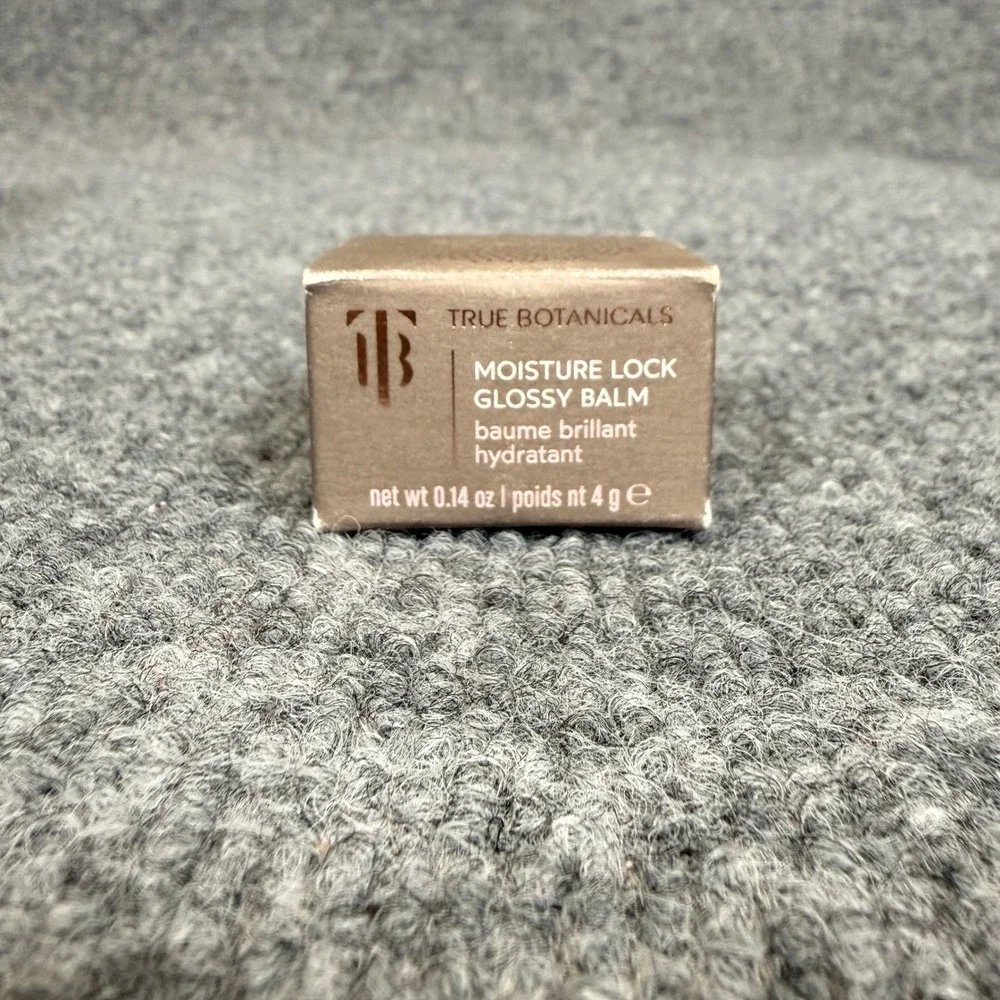 True Botanicals Moisture Lock Glossy Balm 0.14oz Lip Treatment New in Box